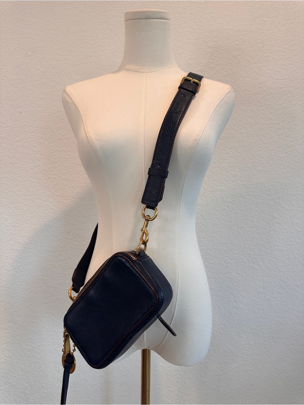 Marc Jacobs Mini Softshot Leather Camera Crossbody Bag Navy Blue Gold Hardware